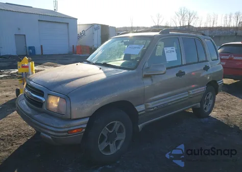 2003 Chevrolet Tracker Hard Top Lt from USA, damaged, VIN 2CNBJ634336917965